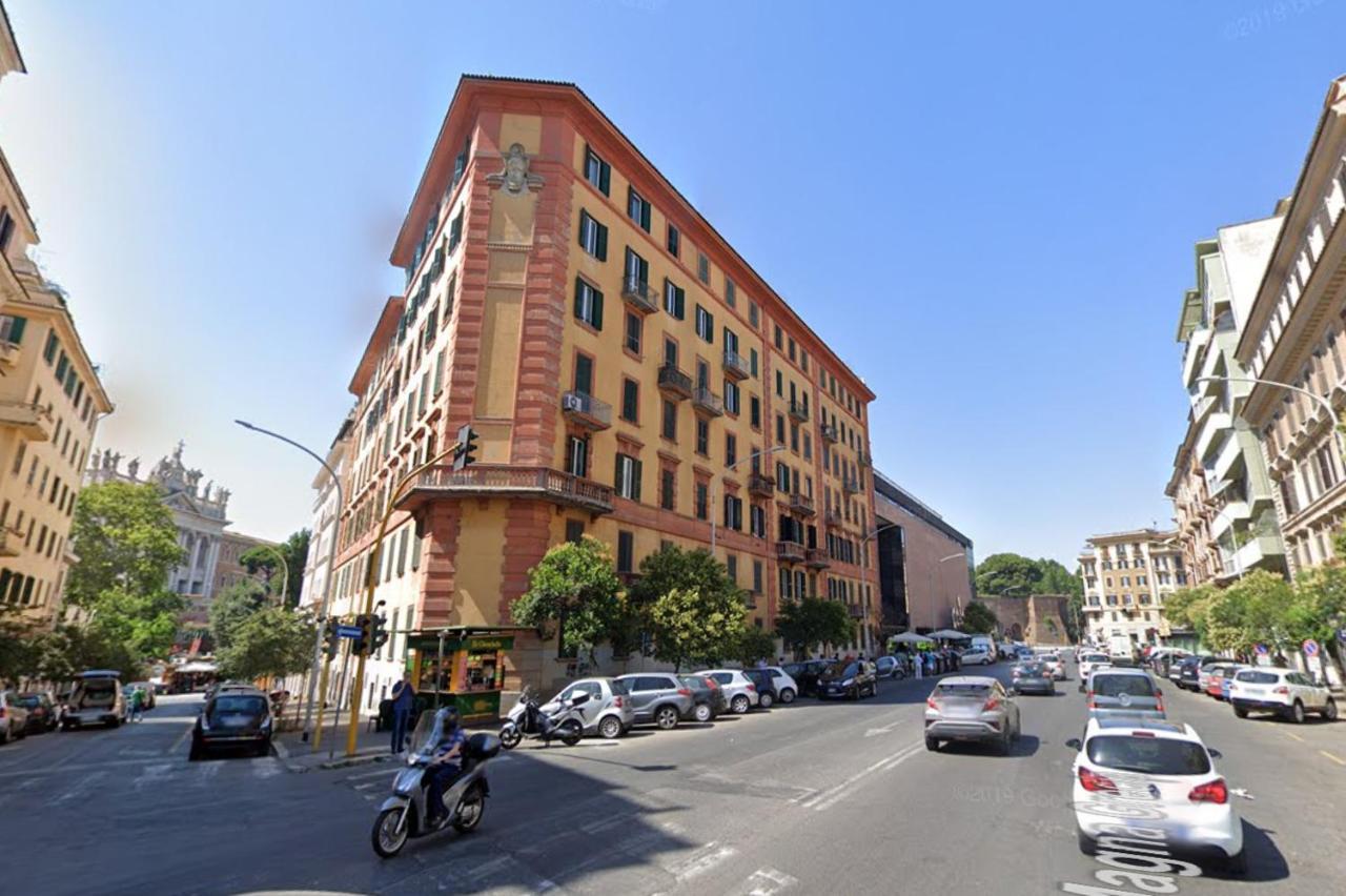 Lovely 4-Bedroom Apartment 30M Sangiovanni Metro 罗马 外观 照片