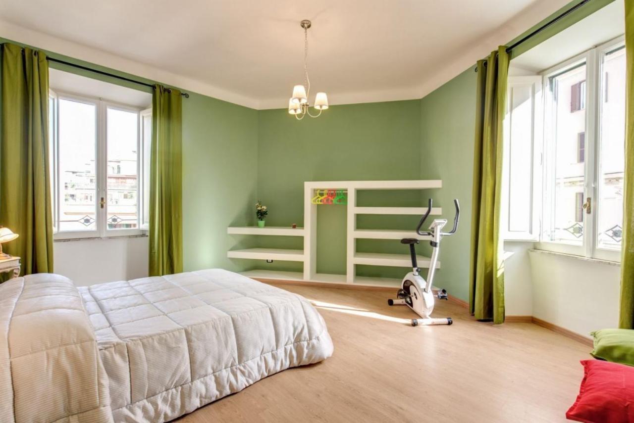Lovely 4-Bedroom Apartment 30M Sangiovanni Metro 罗马 外观 照片